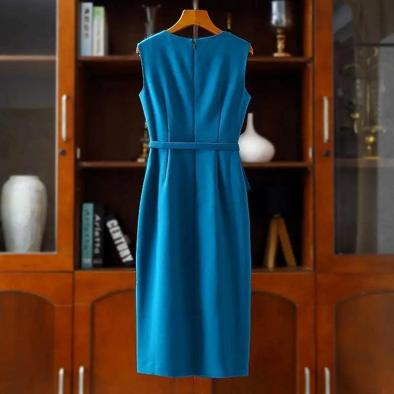 sleeveless strapless skirt