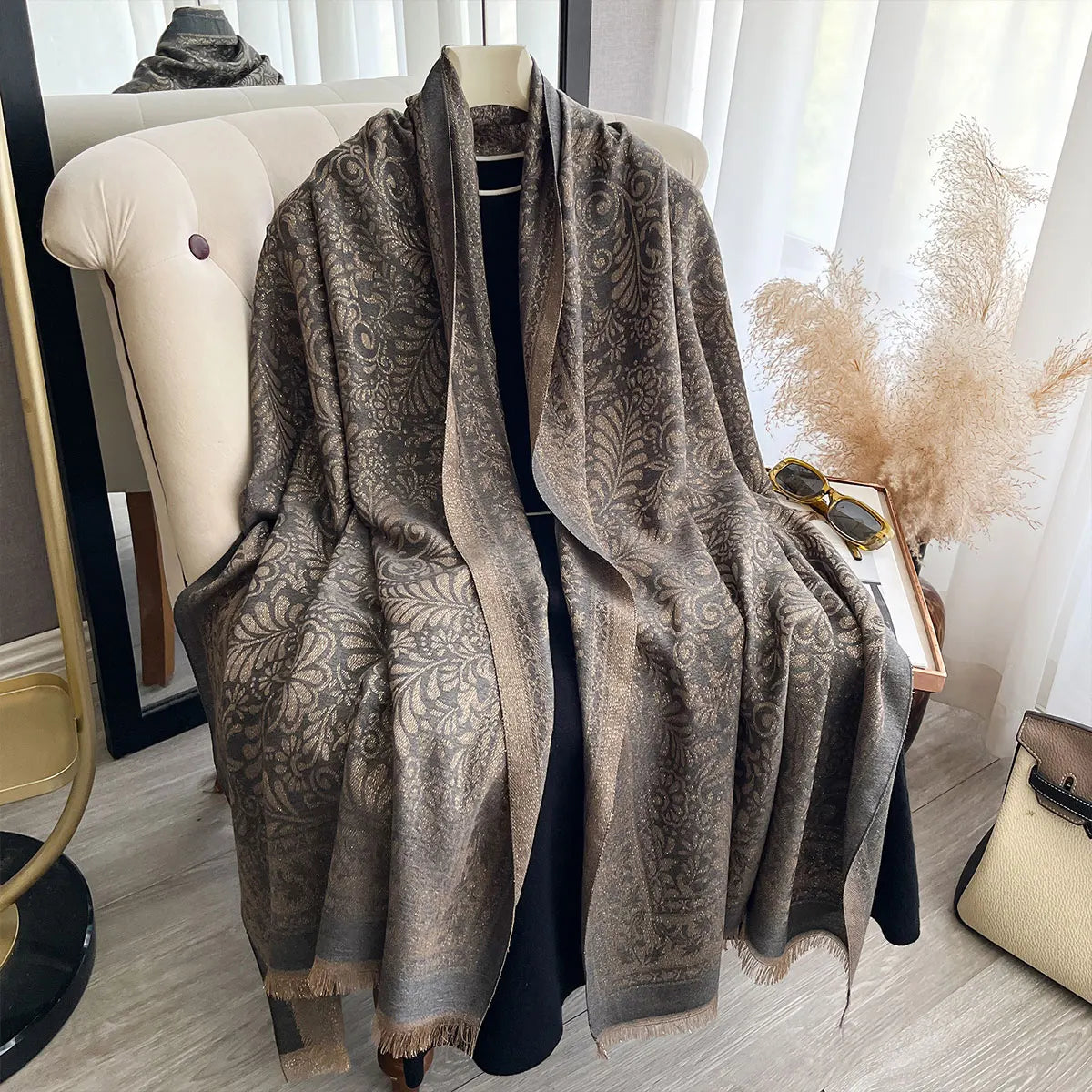 Long Hijab Scarf with Golden Thread Spring Autumn Sun Protection Shawl Wrap Decoration Headscarf