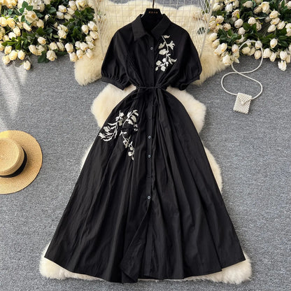 Retro Embroidered Loose Waist Cinched dress