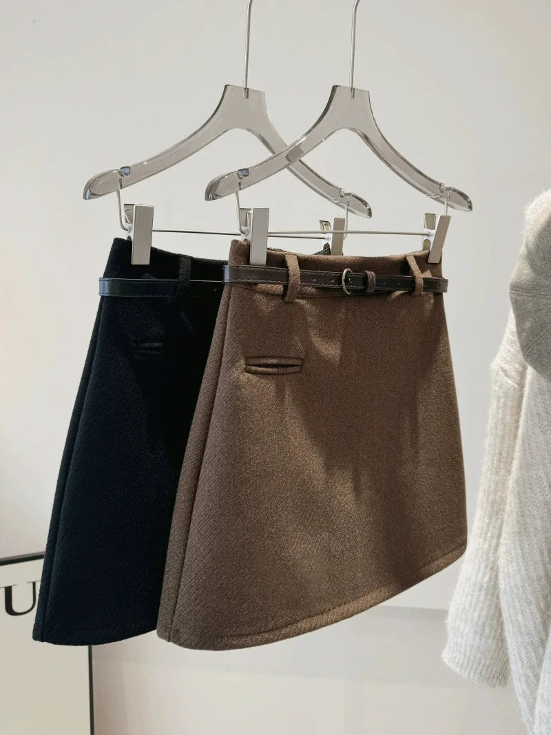 high waist slimming and anti glare A-line hip hugging short skirt