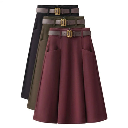 Wool mid height Skirt