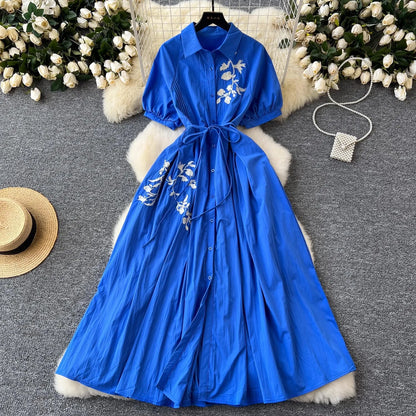 Retro Embroidered Loose Waist Cinched dress