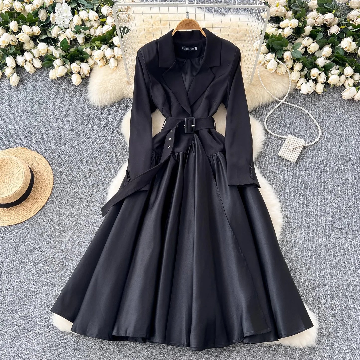 Long Sleeve dress/ belt