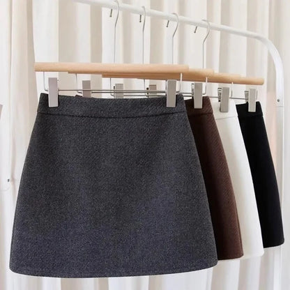 Thickened Line Mini skirt